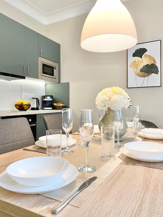 Top Centre Sofia Apartment For 6 Guests Экстерьер фото