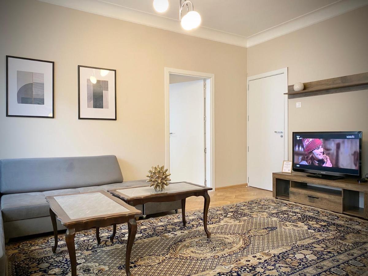 Top Centre Sofia Apartment For 6 Guests Экстерьер фото